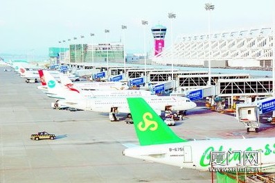 《廈門日報》頭版頭條：廈門機場客貨業(yè)務(wù)增長量笑傲全行業(yè)